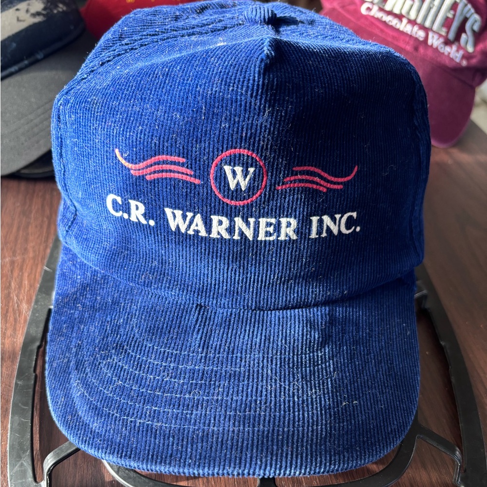 Vintage corduroy snap back